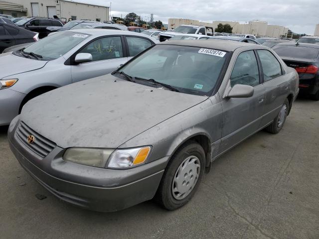 1997 TOYOTA CAMRY LE, 