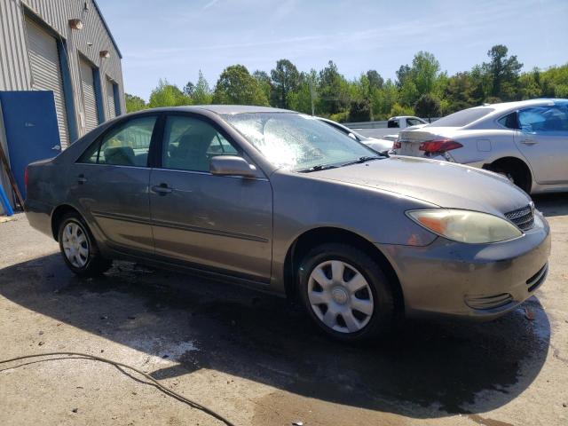 4T1BE32KX2U516299 - 2002 TOYOTA CAMRY LE GRAY photo 4