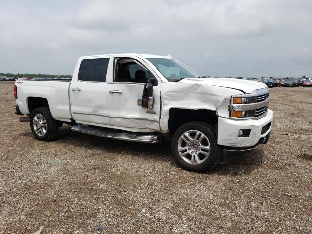 1GC1KXE82FF672184 - 2015 CHEVROLET SILVERADO K2500 HIGH COUNTRY WHITE photo 4