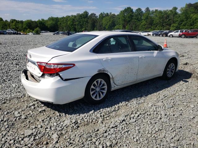 4T4BF1FK4FR451408 - 2015 TOYOTA CAMRY LE WHITE photo 3