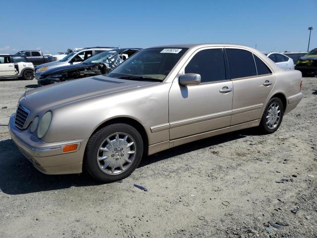 2000 MERCEDES-BENZ E 320, 