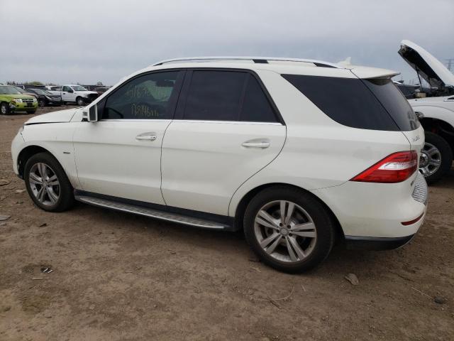 4JGDA5HB1CA074023 - 2012 MERCEDES-BENZ ML 350 4MATIC WHITE photo 2