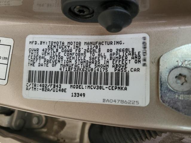 4T1BF32K62U014175 - 2002 TOYOTA CAMRY LE GOLD photo 12