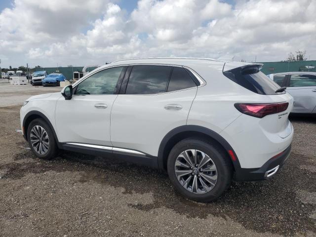 LRBFZME41RD044595 - 2024 BUICK ENVISION PREFERRED WHITE photo 2
