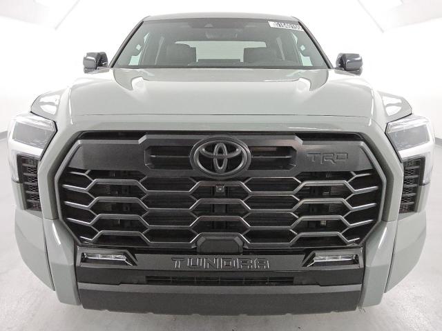 5TFWC5EC2SX009004 - 2025 TOYOTA TUNDRA CREWMAX PLATINUM მწვანე ფოტო 5