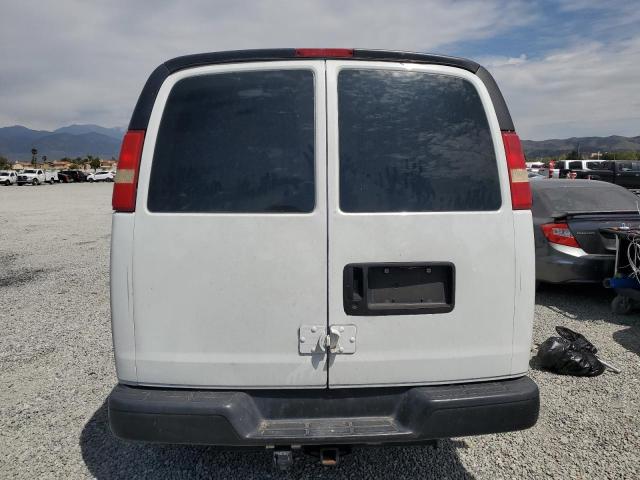 1GCGG25V751142762 - 2005 CHEVROLET EXPRESS G2 WHITE photo 6