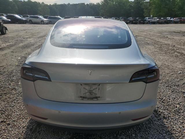 5YJ3E1EA7JF006158 - 2018 TESLA MODEL 3 SILVER photo 6