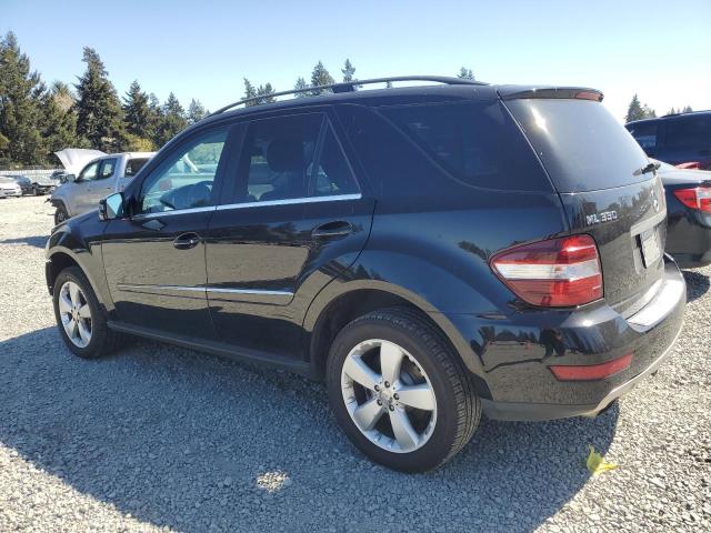 4JGBB8GB4BA706289 - 2011 MERCEDES-BENZ ML 350 4MATIC BLACK photo 2