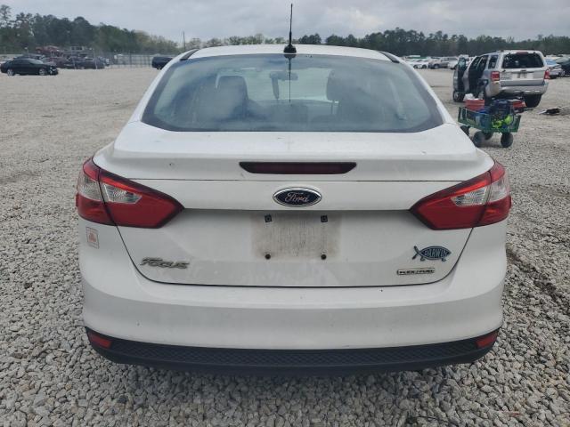 1FAHP3E26CL461657 - 2012 FORD FOCUS S 白色 照片 6