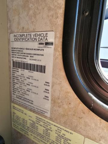 4UZFCUCY3BCBC0171 - 2011 FREIGHTLINER CHASSIS XC გრაფიტი ფოტო 10