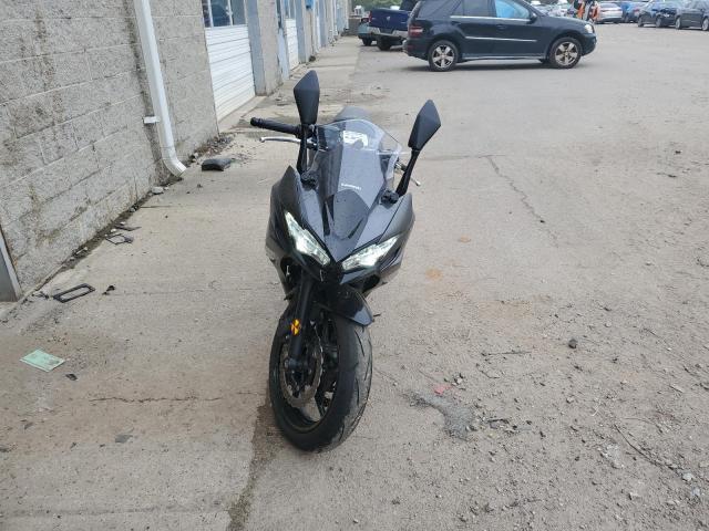 ML5EXER19PDA86516 - 2023 KAWASAKI EX650 R GRAY photo 2