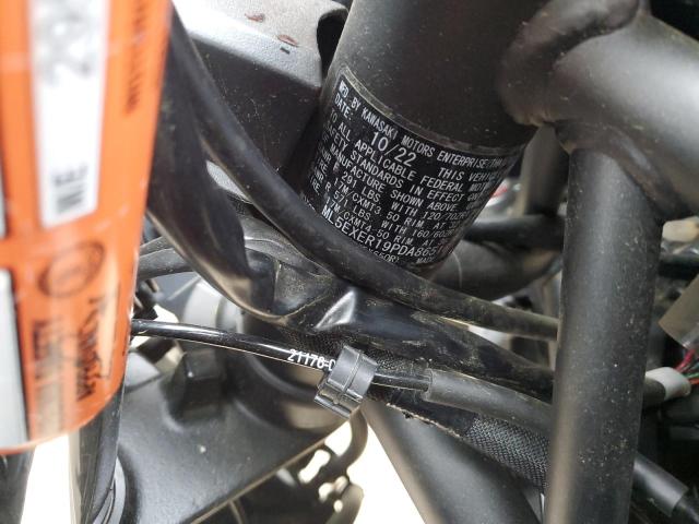 ML5EXER19PDA86516 - 2023 KAWASAKI EX650 R GRAY photo 9