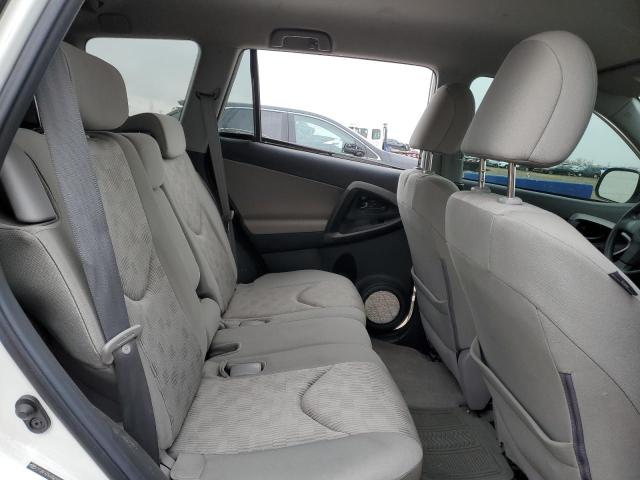 2T3BF4DV4BW089512 - 2011 TOYOTA RAV4 WHITE photo 11