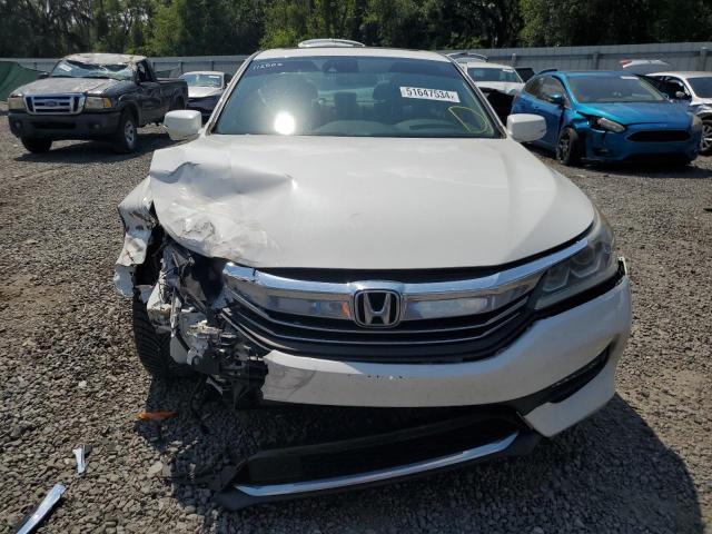 1HGCR2F04GA112506 - 2016 HONDA ACCORD EX WHITE photo 5