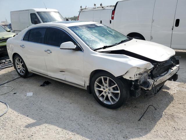 1G1ZE5E73AF324224 - 2010 CHEVROLET MALIBU LTZ თეთრი ფოტო 4