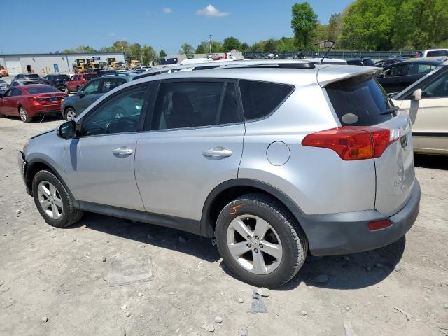 2T3WFREV4DW055523 - 2013 TOYOTA RAV4 XLE SILVER photo 2