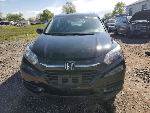 3CZRU6H31JG715955 - 2018 HONDA HR-V LX BLACK photo 5