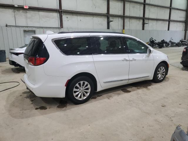 2C4RC1BG6HR552876 - 2017 CHRYSLER PACIFICA TOURING L WHITE photo 3