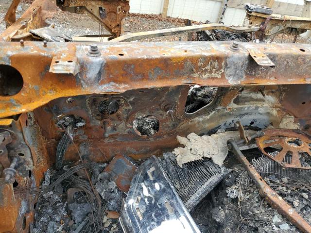 WBA33EH04RCR44513 - 2024 BMW 740 XI BURN photo 9