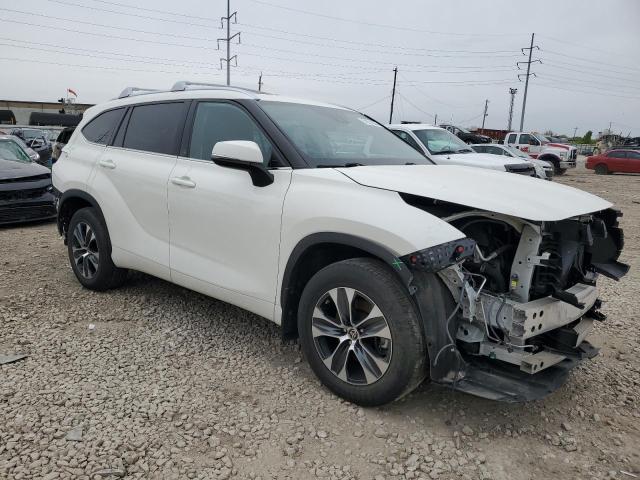 5TDGZRBH7LS505403 - 2020 TOYOTA HIGHLANDER XLE WHITE photo 4