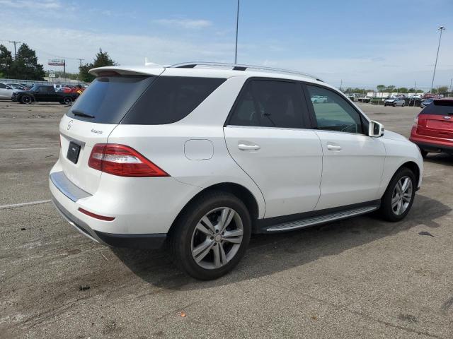 4JGDA5HB1FA601935 - 2015 MERCEDES-BENZ ML 350 4MATIC WHITE photo 3
