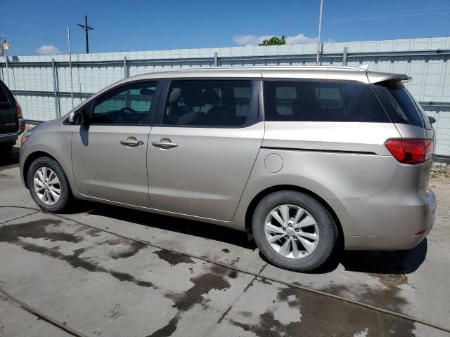 KNDMB5C15F6072878 - 2015 KIA SEDONA LX GOLD photo 2