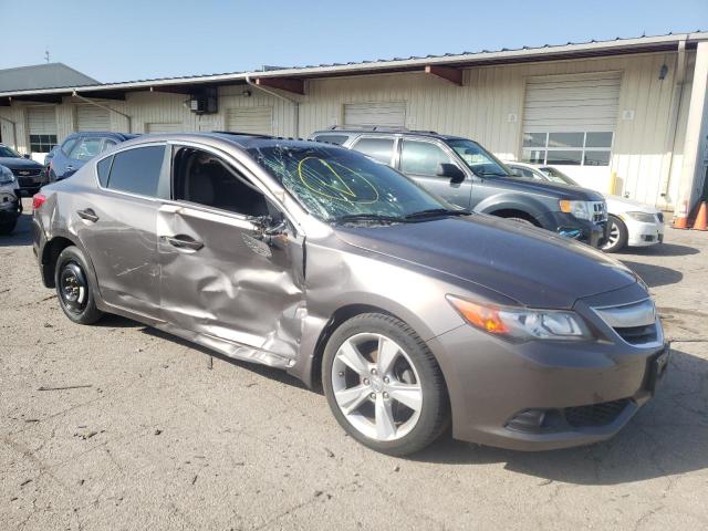 19VDE1F71DE002441 - 2013 ACURA ILX 20 TECH GRAY photo 4