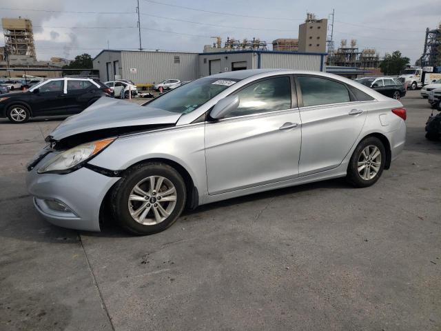 5NPEB4ACXDH786883 - 2013 HYUNDAI SONATA GLS SILVER photo 1