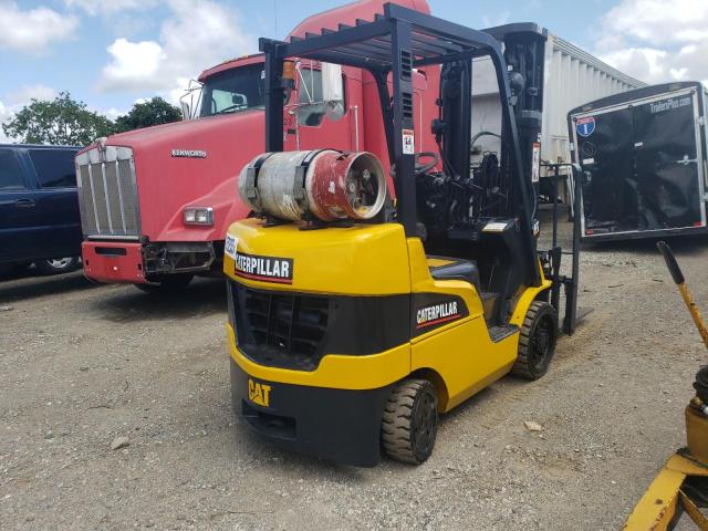 AT9006498 - 2013 CATERPILLAR FORKLIFT YELLOW photo 4