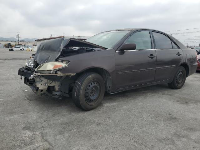 2004 TOYOTA CAMRY LE, 