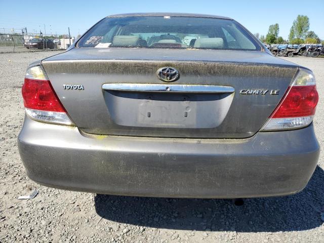 4T1BE32K05U543810 - 2005 TOYOTA CAMRY LE GRAY photo 6