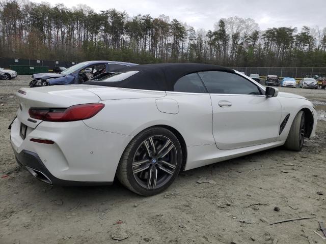 WBAFY4C57KBX29392 - 2019 BMW 8 SERIES 白色 照片 3