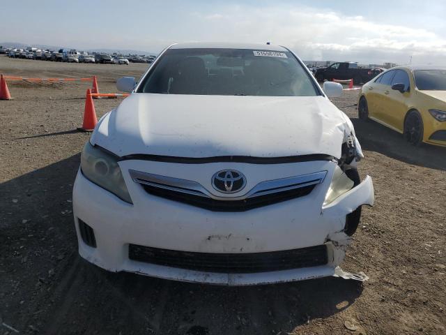 4T1BB3EK5AU118663 - 2010 TOYOTA CAMRY HYBRID WHITE photo 5