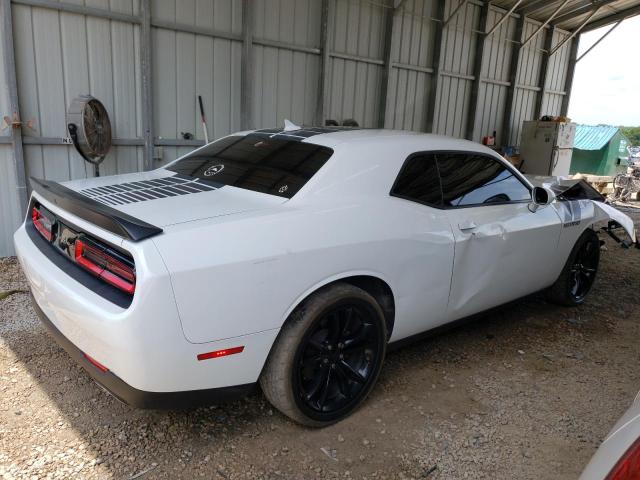 2C3CDZAG3GH245743 - 2016 DODGE CHALLENGER SXT WHITE photo 3