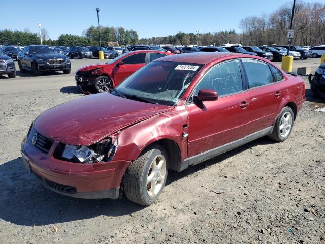 1999 VOLKSWAGEN PASSAT GLS, 