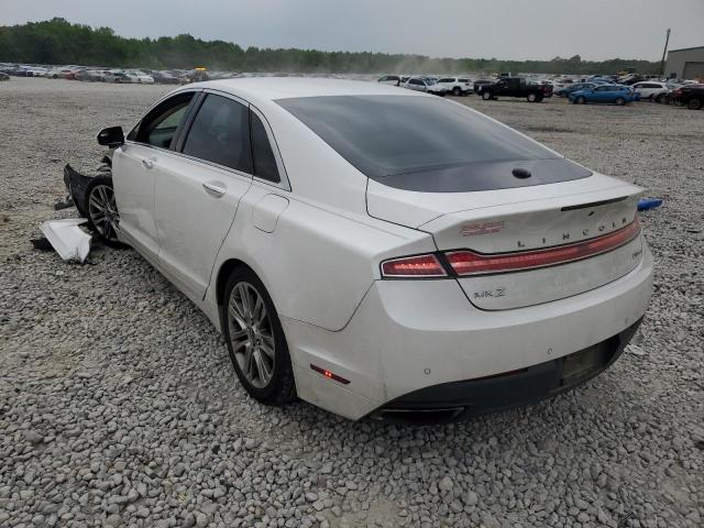 3LN6L2G9XDR812327 - 2013 LINCOLN MKZ WHITE photo 2