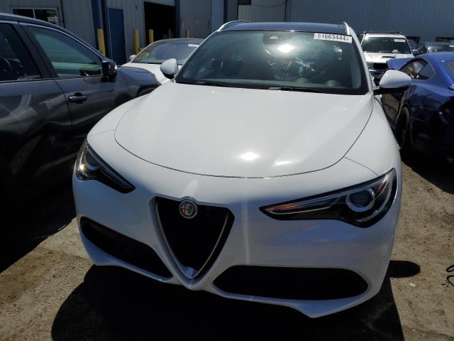 ZASPAJANXM7D12651 - 2021 ALFA ROMEO STELVIO SPORT Weiß Foto 5