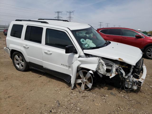 1C4NJPFA6GD640308 - 2016 JEEP PATRIOT LATITUDE WHITE photo 4