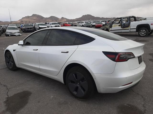 5YJ3E1EA9MF923414 - 2021 TESLA MODEL 3 WHITE photo 2