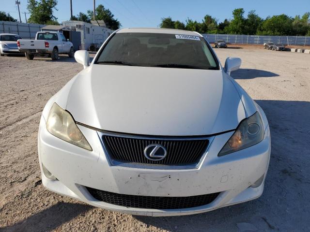 JTHBK262882069251 - 2008 LEXUS IS 250 WHITE photo 5