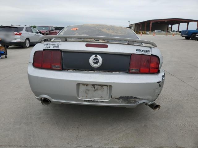 1ZVHT82H195116459 - 2009 FORD MUSTANG GT SILVER photo 6