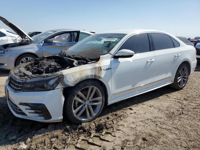 1VWDT7A33HC017067 - 2017 VOLKSWAGEN PASSAT R-LINE თეთრი ფოტო 1