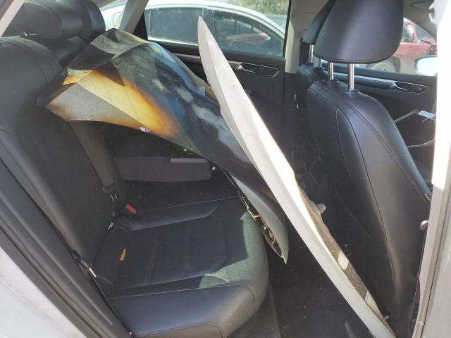 1VWDT7A33HC017067 - 2017 VOLKSWAGEN PASSAT R-LINE თეთრი ფოტო 10