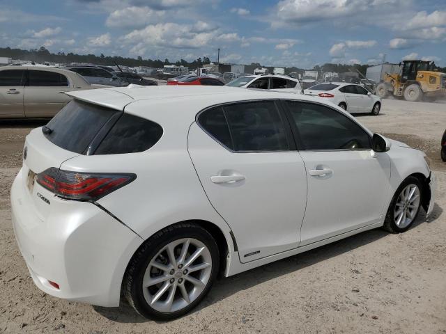 JTHKD5BH5C2055001 - 2012 LEXUS CT 200 WHITE photo 3