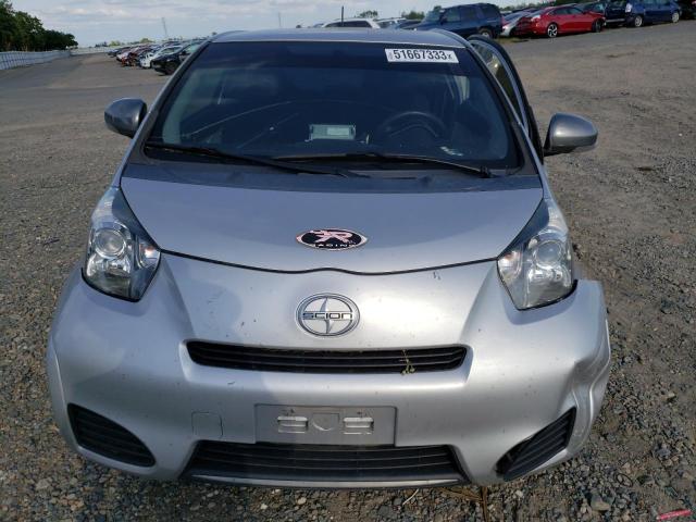 JTNJJXB03EJ029738 - 2014 TOYOTA SCION IQ SILVER photo 5