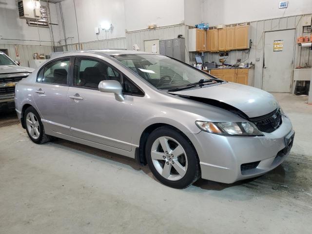 19XFA1F61AE018864 - 2010 HONDA CIVIC LX-S Արծաթագույն լուսանկար 4
