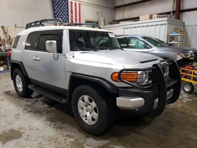 JTEBU11F28K046849 - 2008 TOYOTA FJ CRUISER SILVER photo 4