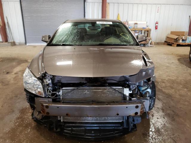 1G1ZC5E1XBF337085 - 2011 CHEVROLET MALIBU 1LT BROWN photo 5