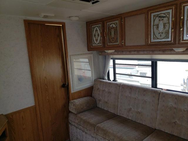 1UJBJ02N9M1CM0097 - 1991 JAYC CAMPER WHITE photo 9
