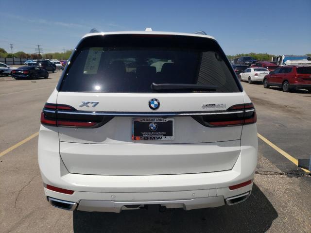 5UX23EM0XP9R32427 - 2023 BMW X7 XDRIVE40I WHITE photo 6